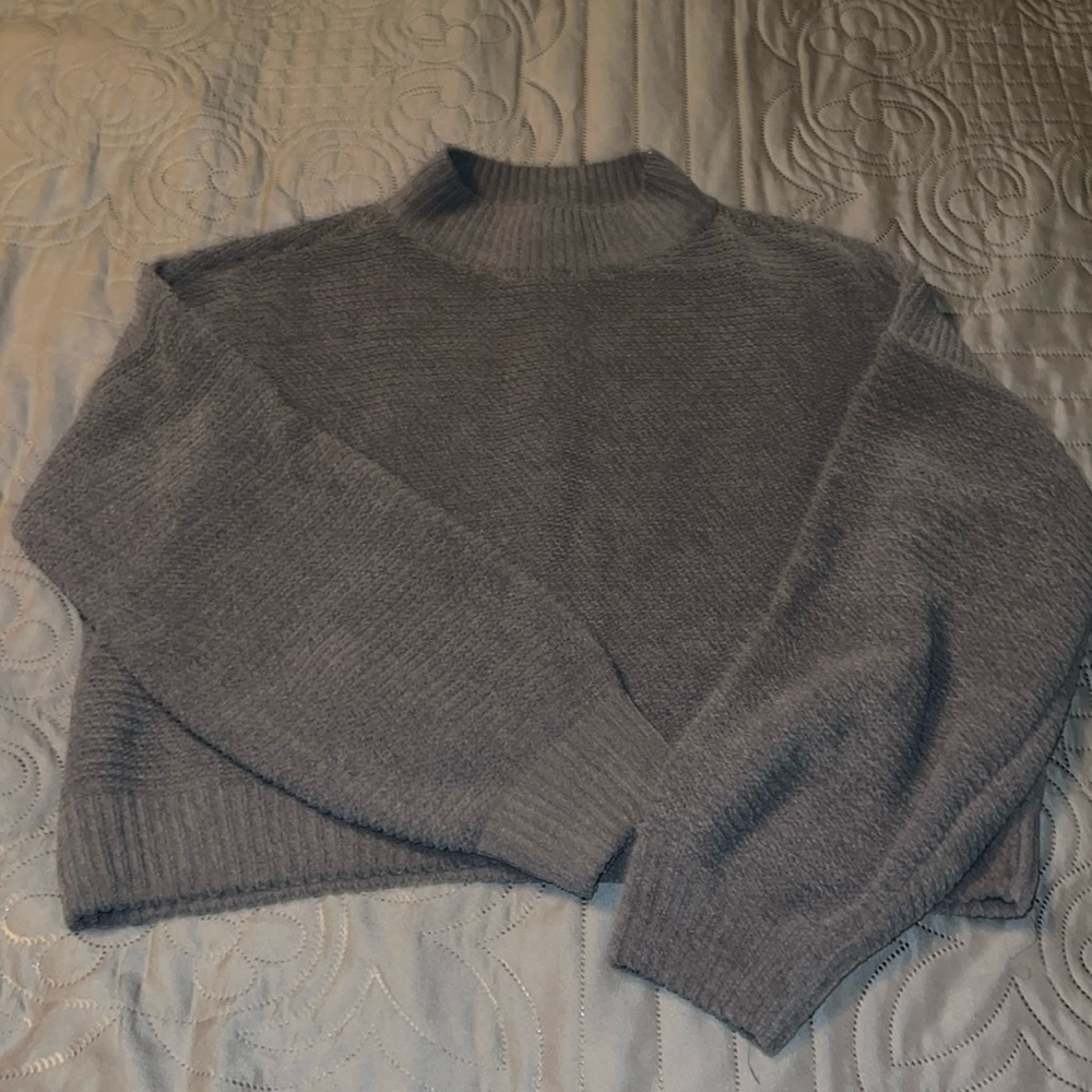Hollister cropped mock neck sweater